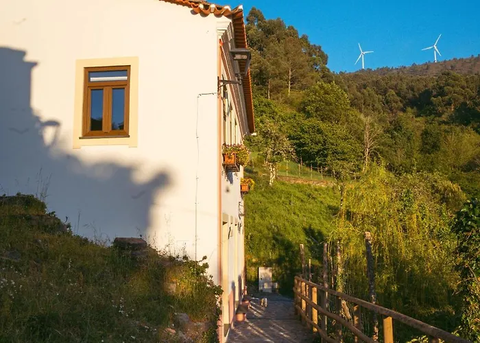Montanhas Do Xisto - Solar Do Xisto Nascente Casa de Férias Candal (Lousa)